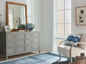 SMALL SPACES DRESSER